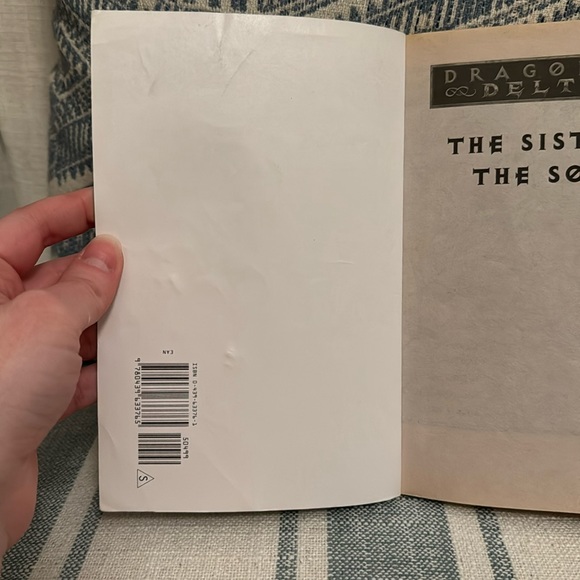 ☘️2/$10☘️ Dragons of Deltora The Sister of the South by Emily Rodda 2005 - Picture 3 of 7